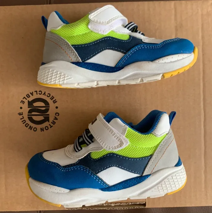 Baskets t24 vty et semelles neuves - photo numéro 7