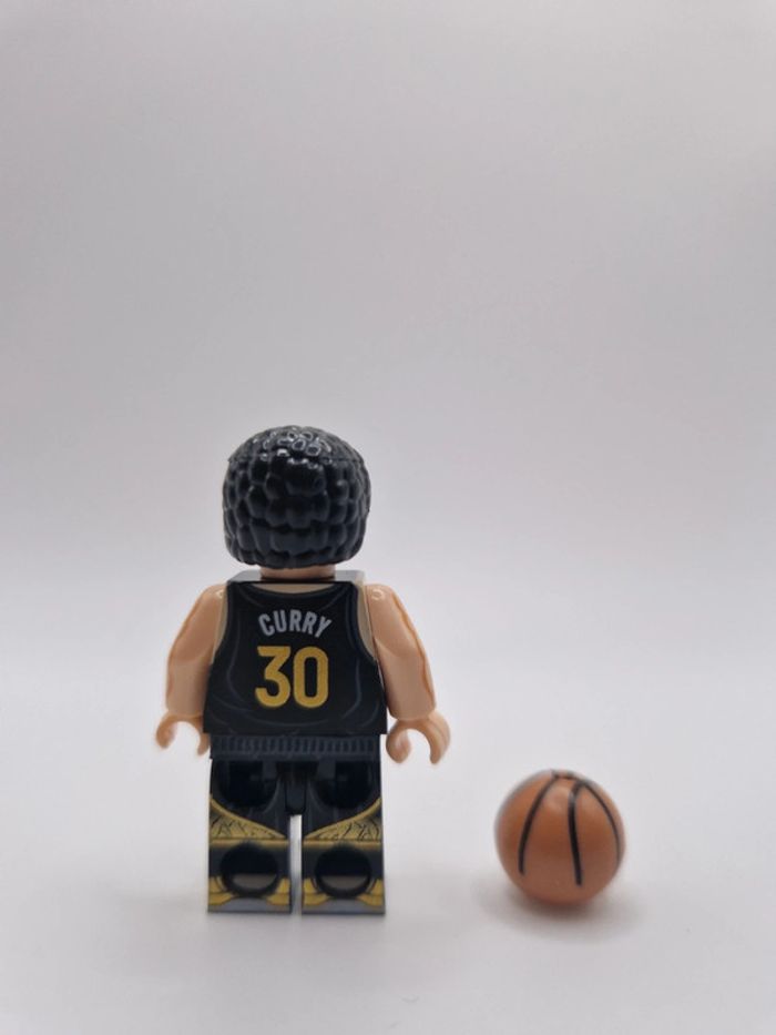 Figurine type lego Joueur de Basket Stephen Curry - photo numéro 4