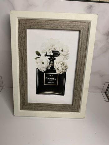 Affiche bouteille parfum