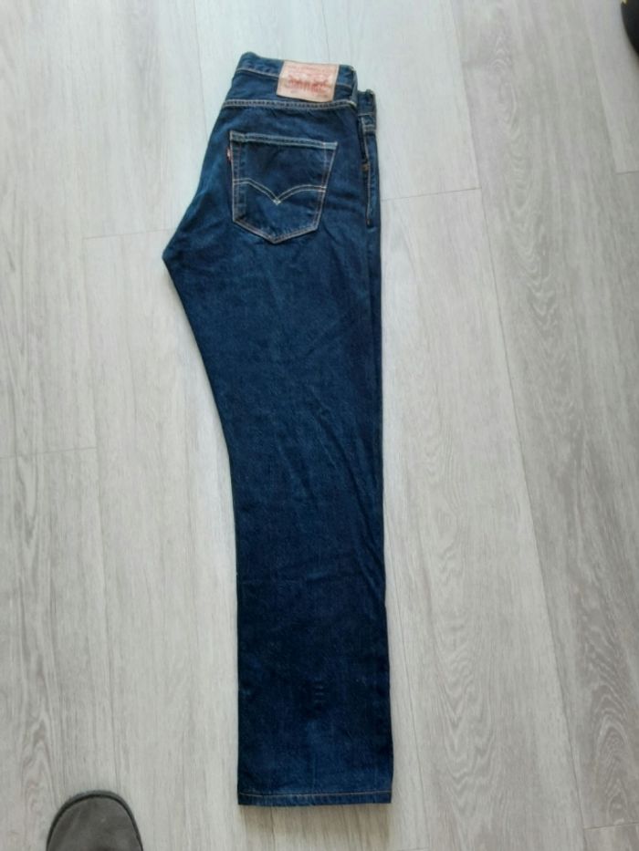 Pantalon jean marque Levi s strauss 501 taille w 30 l 34 fermeture bouton - photo numéro 3