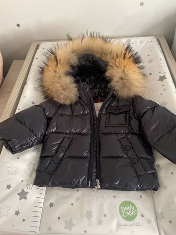 Doudoune moncler 6-9mois