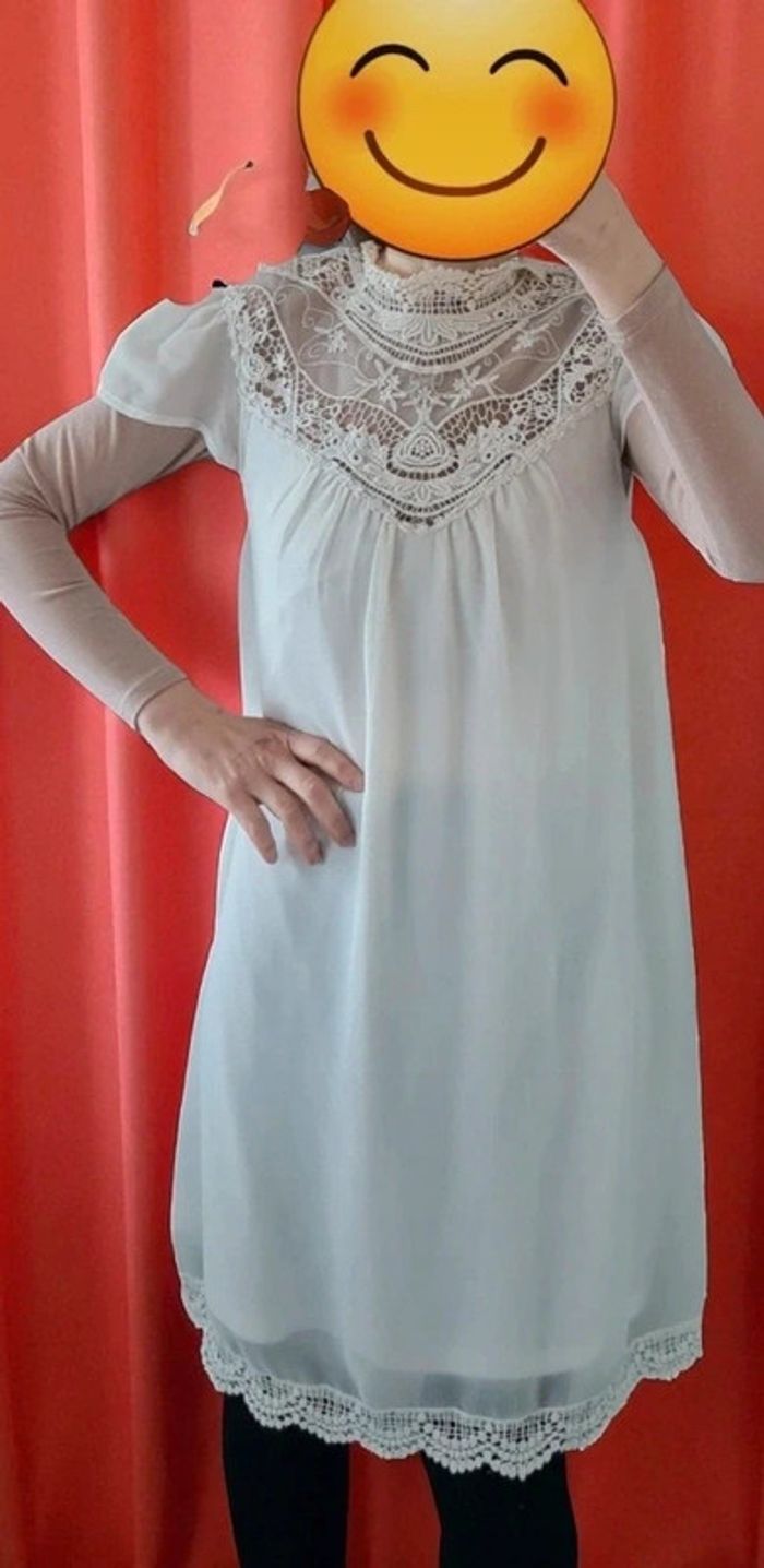 Tunique / Robe fluide col brodé – Taille 46 – Légère & élégante