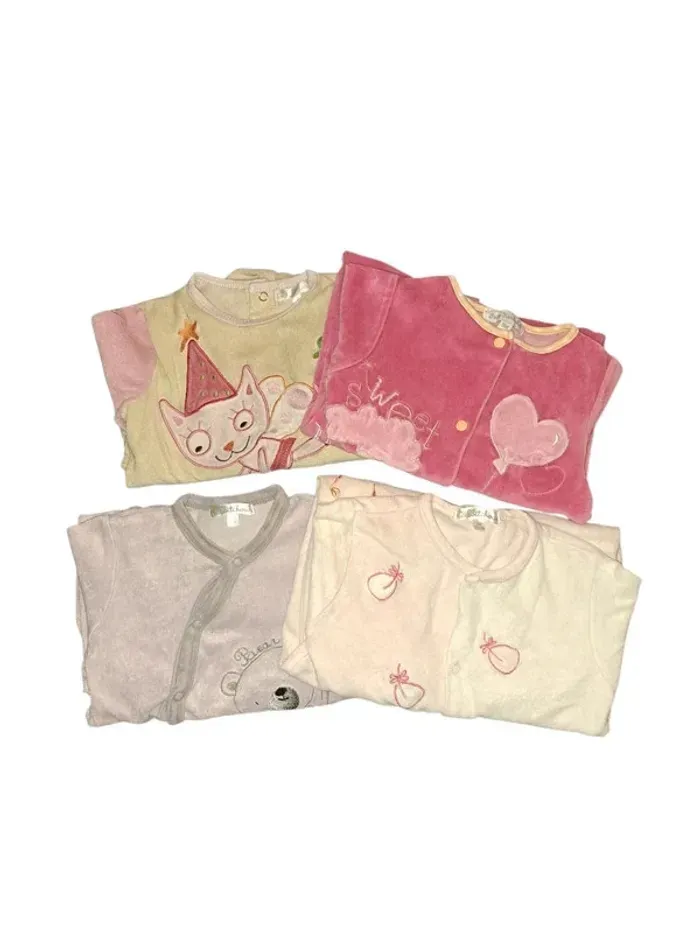 Lot de 4 pyjamas - photo numéro 3
