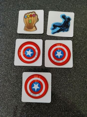 Lot de Fixeez et cartes Marvel 2024 Leclerc