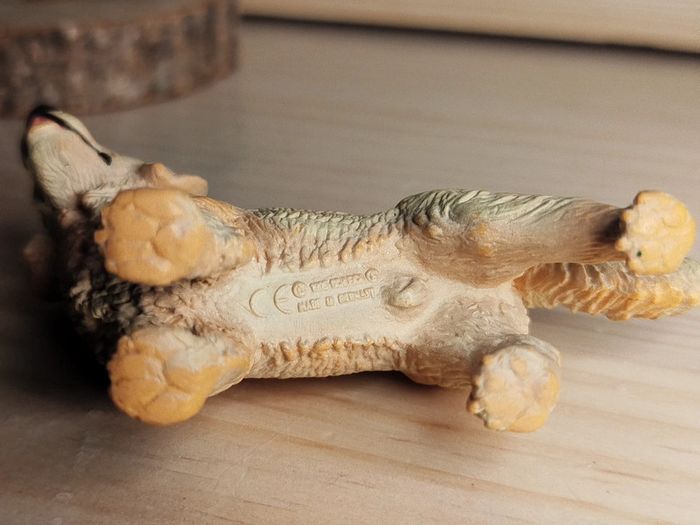 Figurine chien Labrador beige Animal domestique - photo numéro 3