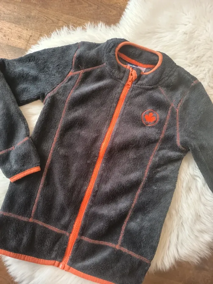 Veste polaire 8 ans