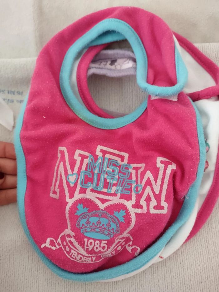 Lot de 3 bavoirs bébé - photo numéro 2