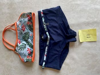 Maillot de bain 2 pièces  12 ans