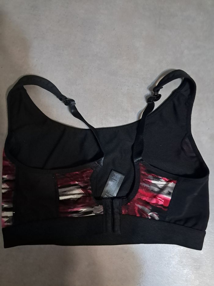 Brassière de sport - photo numéro 3