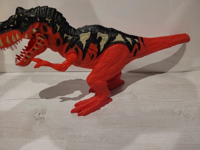 T rex