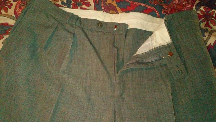 Pantalon homme gris taille 48 - photo numéro 2