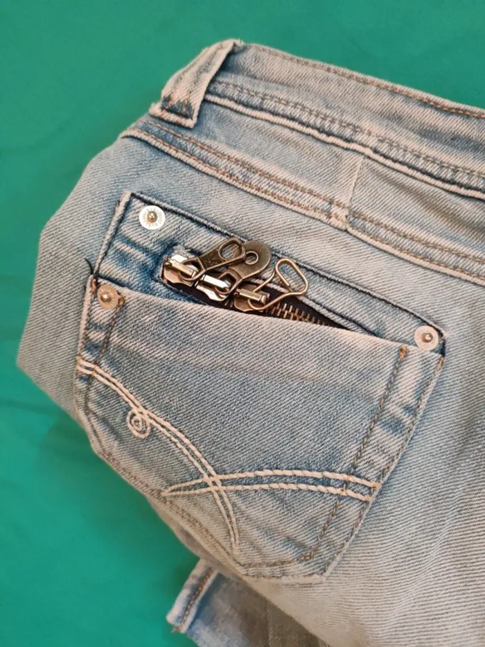 Jeans kaporal très bon état taille 27 - photo numéro 7