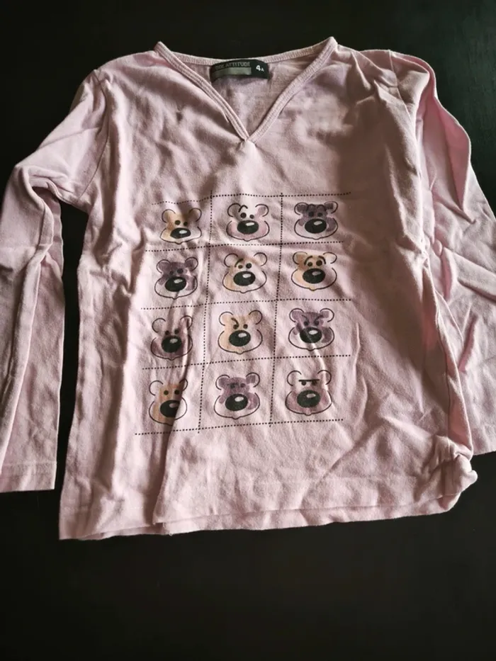 Lot vêtements fille 4 ans - photo numéro 3