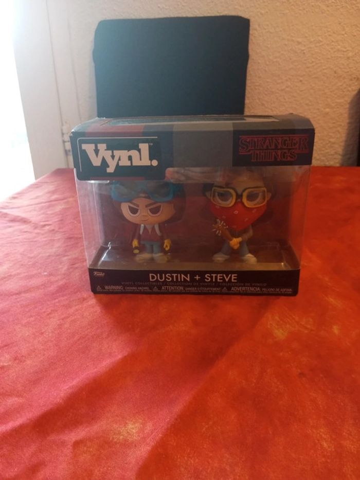 Dustin et Steve Funko Vynl Stranger Things