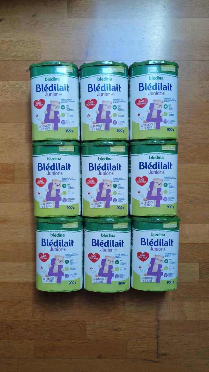 9 boîtes de lait Bledilait 4