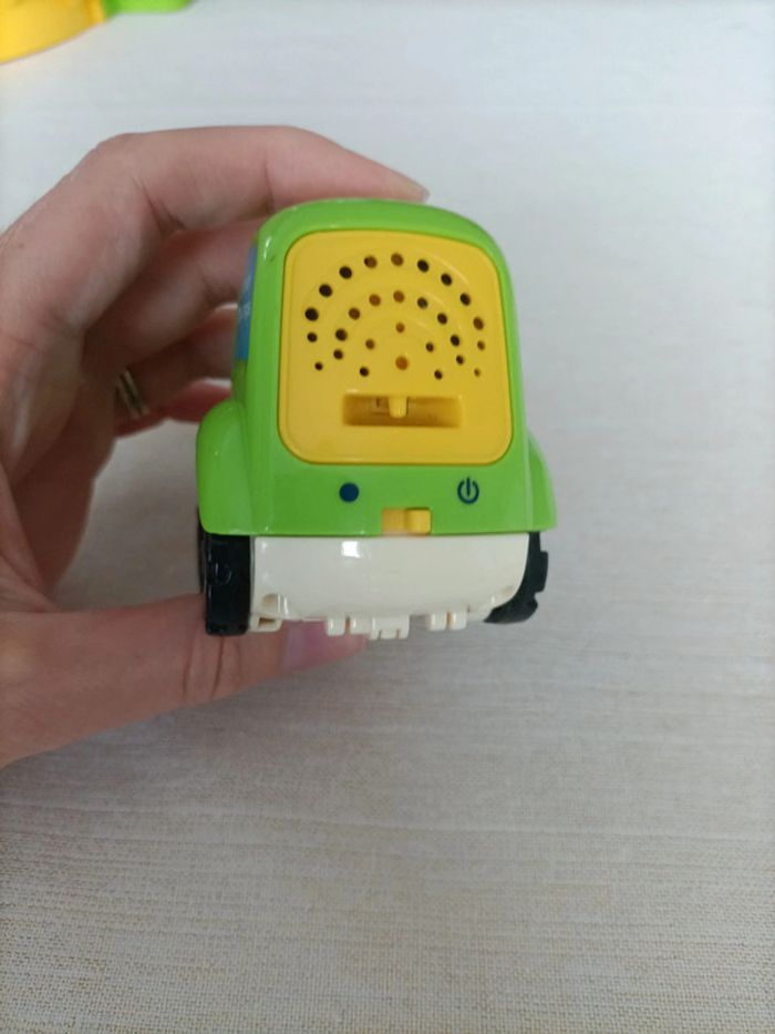 Tut tut bolide Vtech Gaëtan tracteur des champs - photo numéro 7