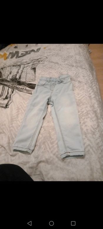 Jeans claire 24 mois