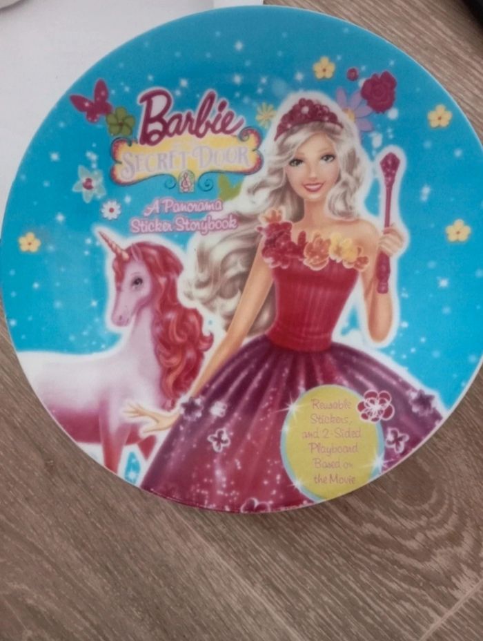Assiette vintage barbie