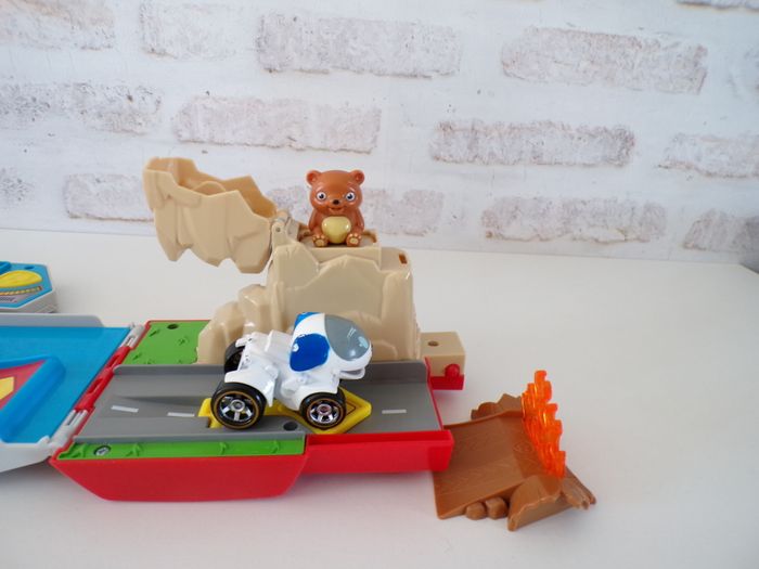 Camion tremplin 2 en 1 - Paw Patrol - Pat patrouille - photo numéro 4