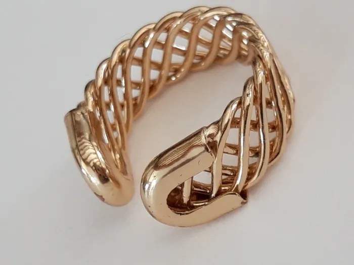 Bague fantaisie ajourée ajustable - photo numéro 3