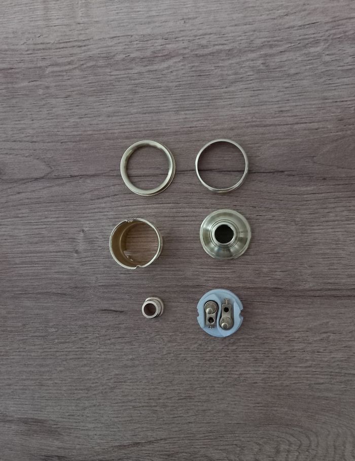 Douille B22 ancienne en laiton et céramique / bague Abat-jour. - photo numéro 10