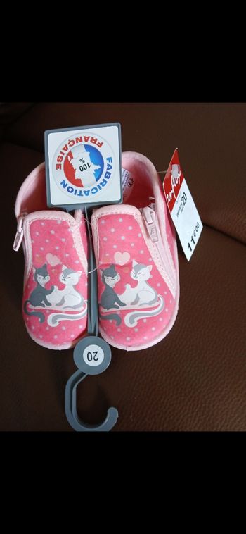 Chaussons fille chat 20