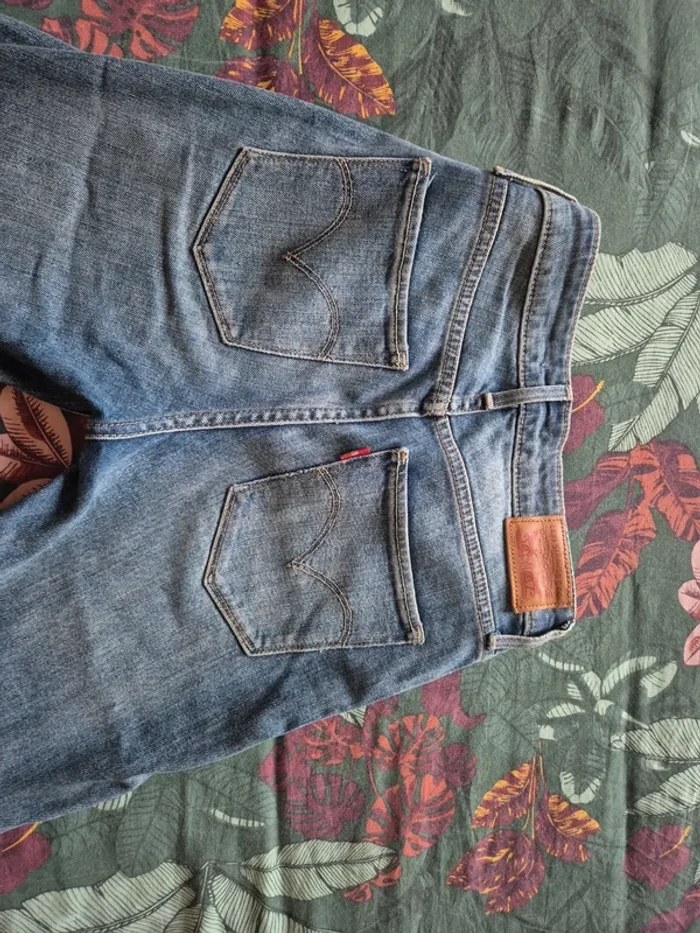 Levis slim 721 - photo numéro 5