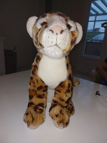 Peluche tigre 🐅 assis