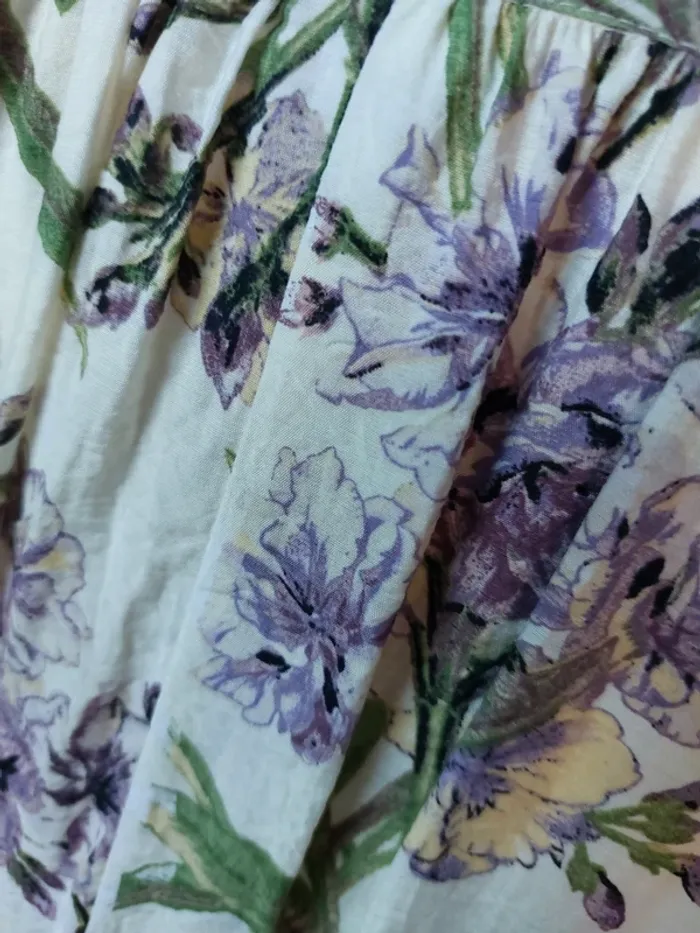 Très jolie robe légère fleurie volantée - photo numéro 6