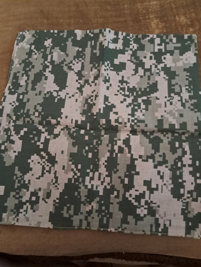 Bandana camouflé acu 2