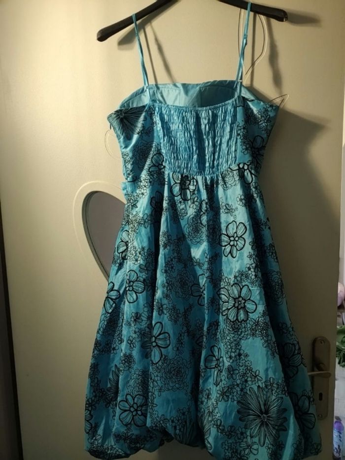 Robe pour femme - photo numéro 3