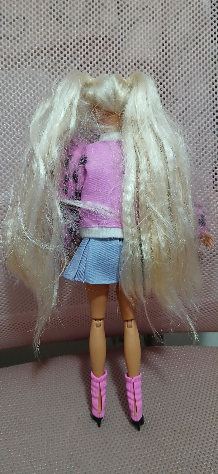 Barbie extra blonde - photo numéro 4
