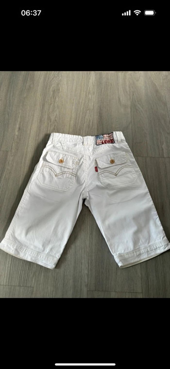 Short Levi’s taille 8 ans - photo numéro 2