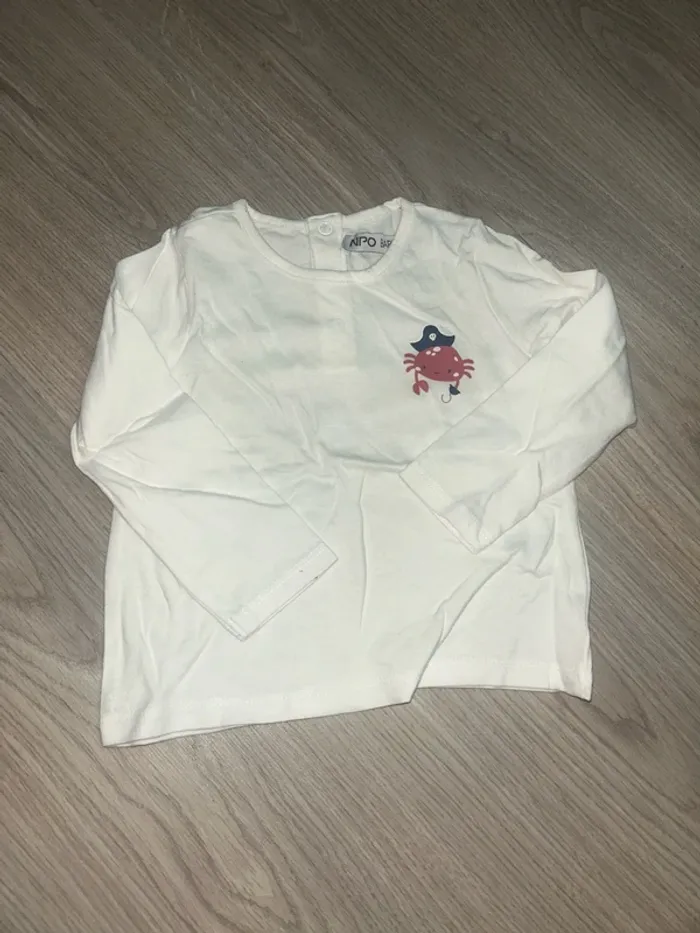 Tee shirt