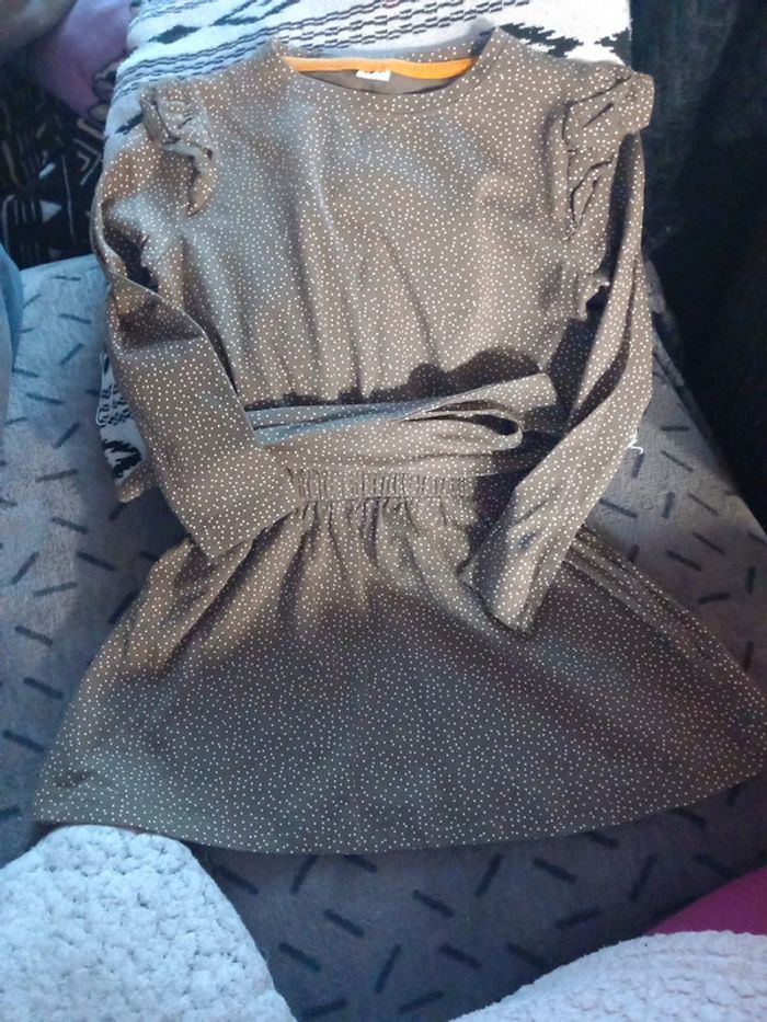 Robe taille 98/104 zeeman - photo numéro 2