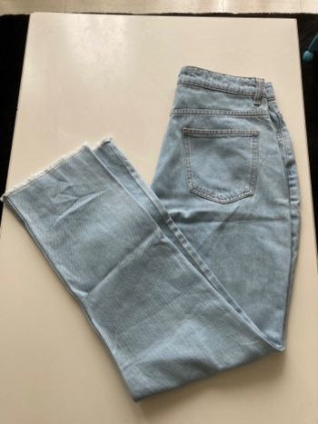 Jean large tendance PrettyLittleThing taille 40/L