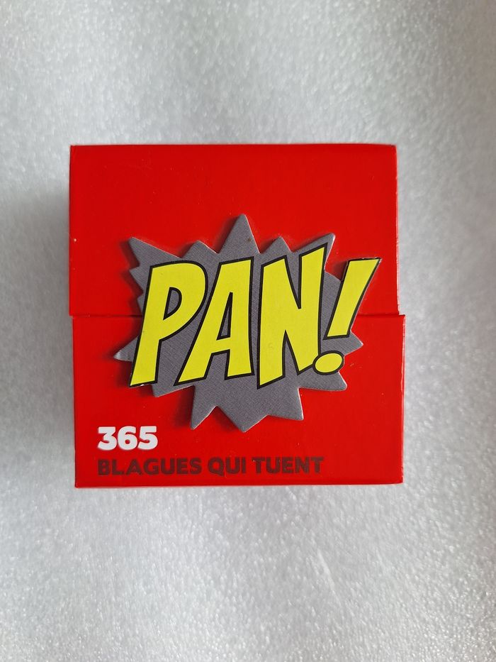 Petit coffret de 365 blagues comme neuf