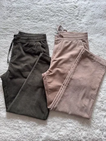 Lot 2 pantalons cargo BZB – Côtelé imitation  velours – kaki & beige – taille XL - Neuf - valeur 40€