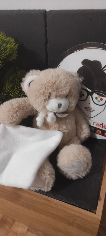 Peluche mouchoir ours Baby nat Pap'ours miel BN0486 doudou beige blanc Écharpe