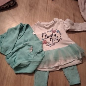 Ensemble tule 3 pièces-jointes 3 mois