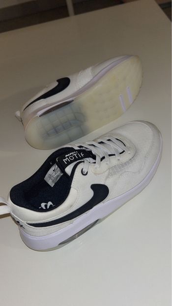 PETIT PRIX basket NIKE