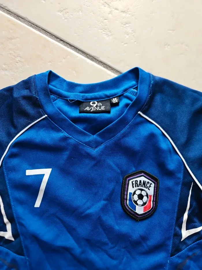 2 maillots + 1 short de foot France 3/4 ans - photo numéro 3