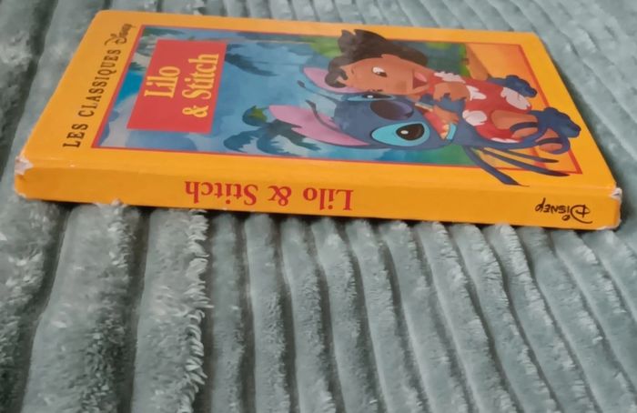 Livre lilo et stitch disney - photo numéro 4