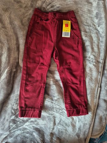 Pantalon neuf