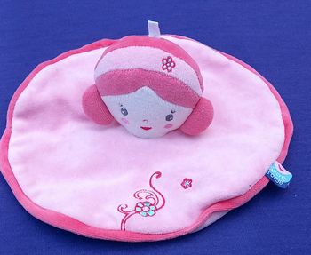 Doudou fille rond plat rose - Fleur - Sucre d'orge