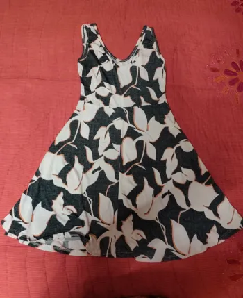 Magnifique robe d'été taille S ou 36 boutique italienne