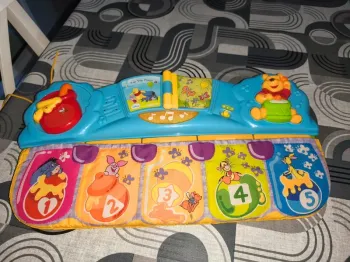 Tap tap piano Winnie