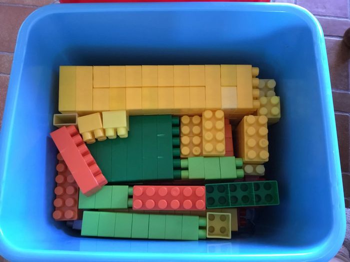 Boîte lego - photo numéro 2