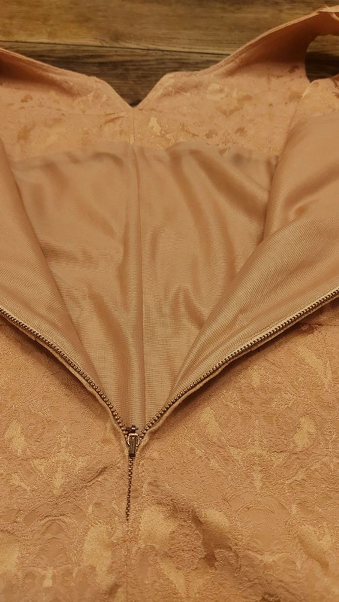 Robe chic D'Auvry  be 42 fr 44 nl 40 - photo numéro 17