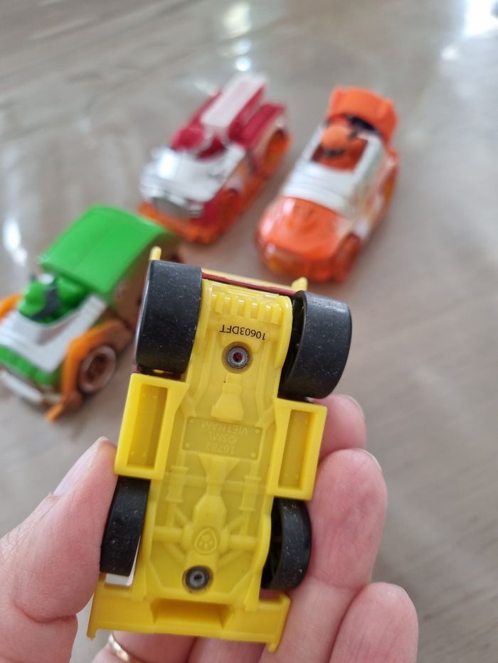 Lot 4 véhicules en métal pat patrouille - photo numéro 3